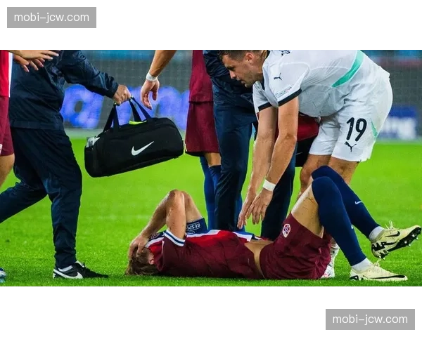 阿森纳前场串联受影响 厄德高膝伤未愈连续缺席六场比赛存变数